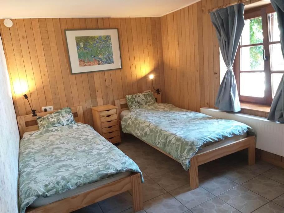 Gite Les 7 Frenes Vaux-sur-Sure Kültér fotó